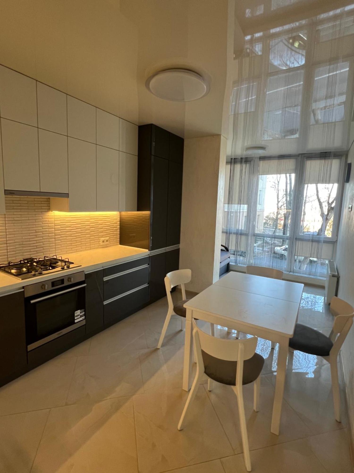 Шевченка,60 - Семицвіт Leilighet Lviv Eksteriør bilde